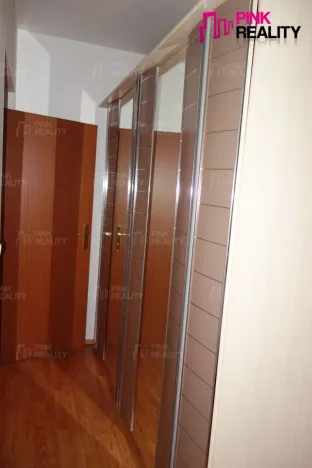 Pronájem bytu 2+kk, Hradec Králové - Nový Hradec Králové, Rybova, 50 m2