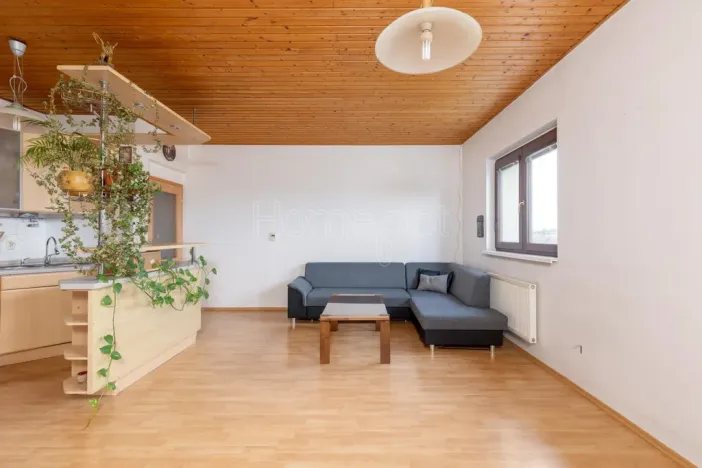 Pronájem bytu 2+kk, Praha - Újezd nad Lesy, Velebného, 57 m2
