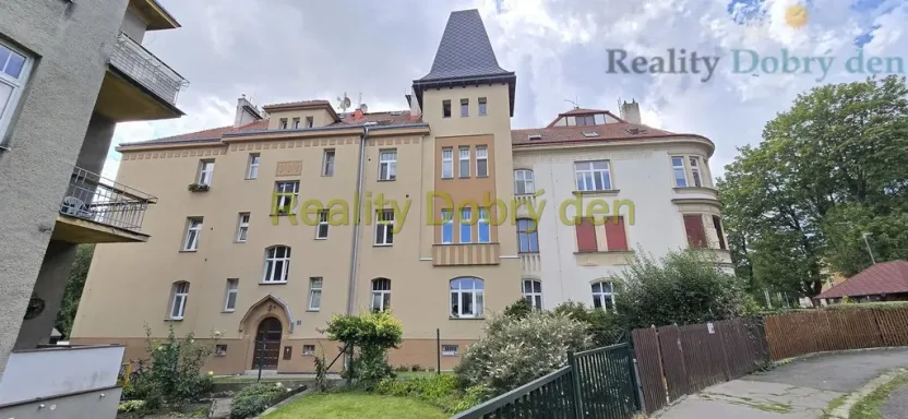 Pronájem bytu 1+1, Opava, Sokolovská, 42 m2