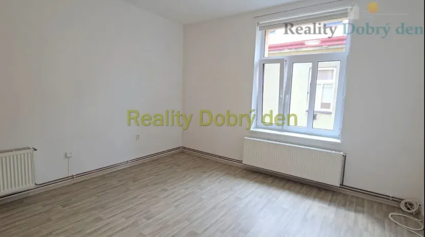 Pronájem bytu 1+1, Opava, Sokolovská, 42 m2