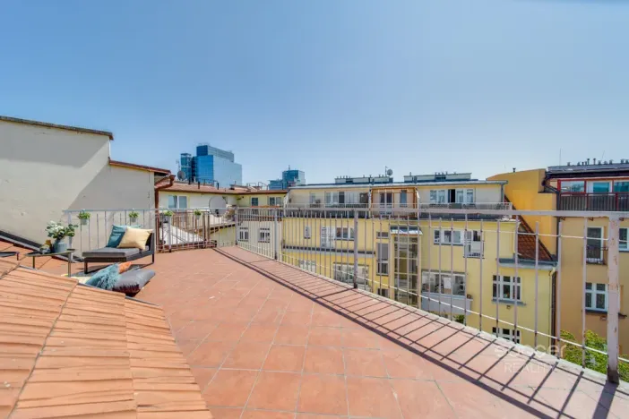 Pronájem bytu 1+kk, Praha - Holešovice, U Uranie, 82 m2