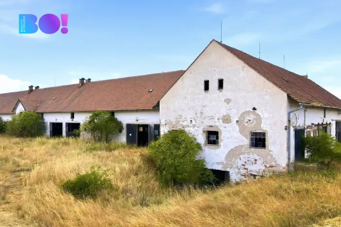 Prodej zemědělského objektu, Vícenice, 5810 m2