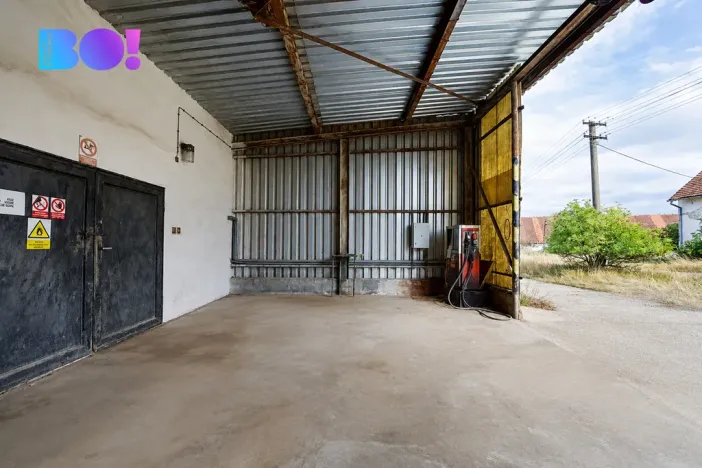 Prodej zemědělského objektu, Vícenice, 5810 m2