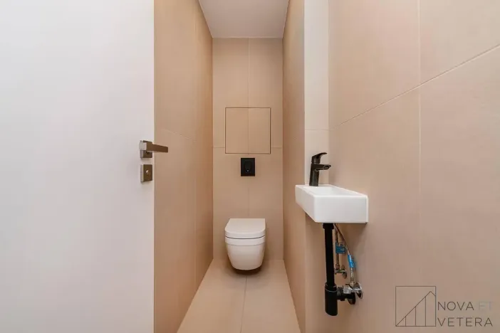 Prodej bytu 2+kk, Praha - Vršovice, Jakutská, 41 m2