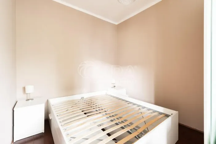 Pronájem bytu 2+kk, Praha - Holešovice, Na Maninách, 48 m2