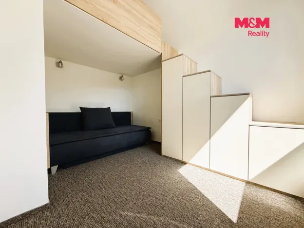 Pronájem bytu 1+kk, Jablonec nad Nisou, Palackého, 24 m2