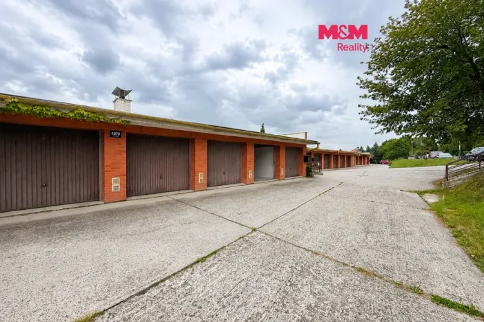 Pronájem garáže, Zlín, Nad Vývozem, 16 m2