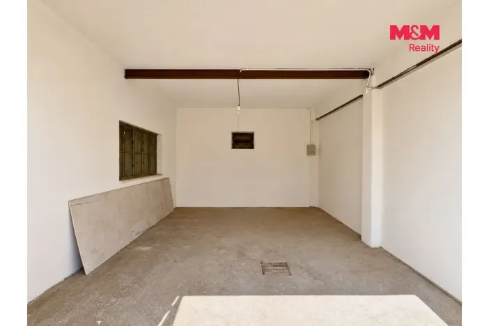 Pronájem garáže, Karlovy Vary - Rybáře, Sokolovská, 20 m2