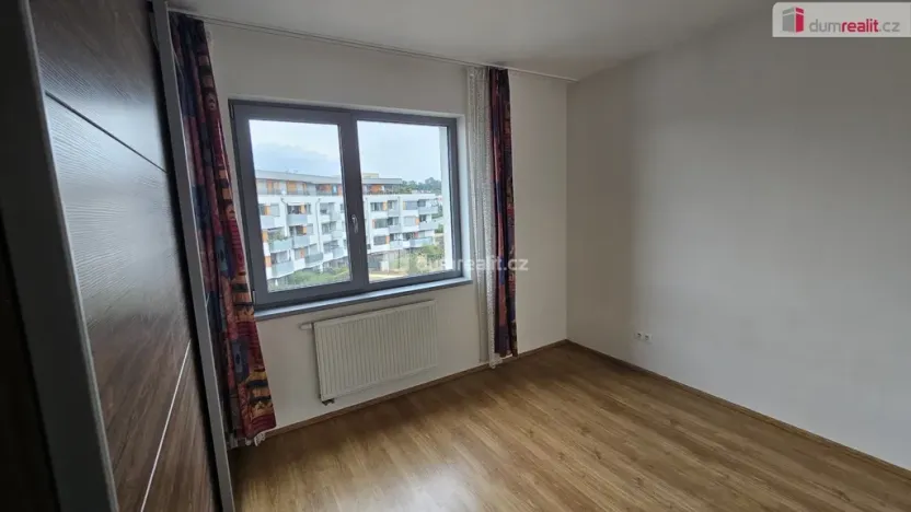 Pronájem bytu 3+kk, Praha - Hloubětín, Slévačská, 78 m2