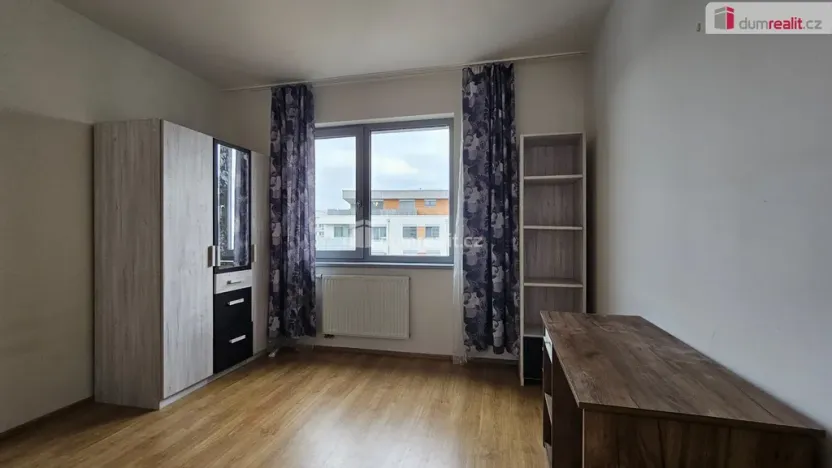 Pronájem bytu 3+kk, Praha - Hloubětín, Slévačská, 78 m2