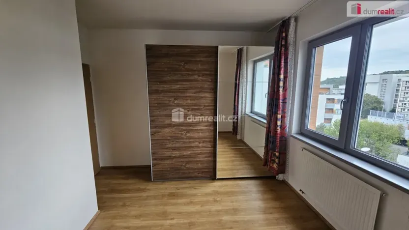 Pronájem bytu 3+kk, Praha - Hloubětín, Slévačská, 78 m2