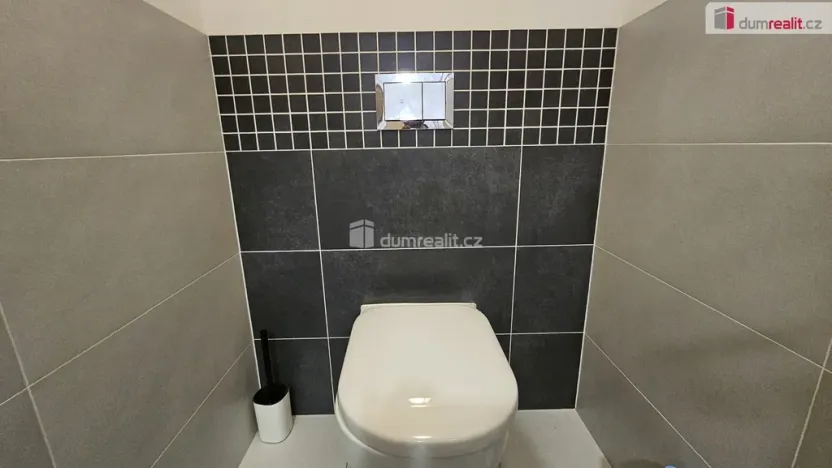 Pronájem bytu 3+kk, Praha - Hloubětín, Slévačská, 78 m2