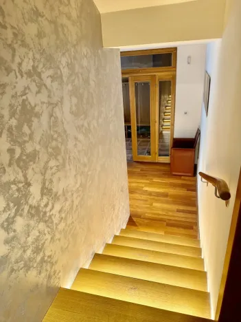 Pronájem vily, Zlín - Malenovice, Kamenec, 650 m2