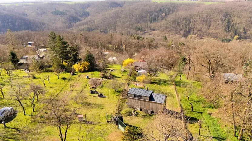Prodej pozemku pro bydlení, Nebovidy, 2092 m2