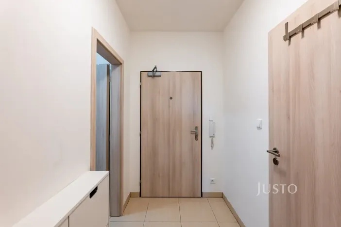 Pronájem bytu 2+kk, Praha - Modřany, Soukalova, 55 m2