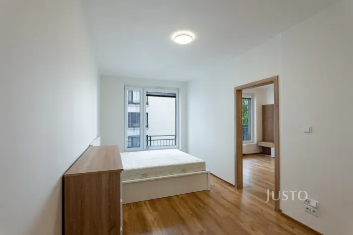 Pronájem bytu 2+kk, Praha - Modřany, Soukalova, 55 m2