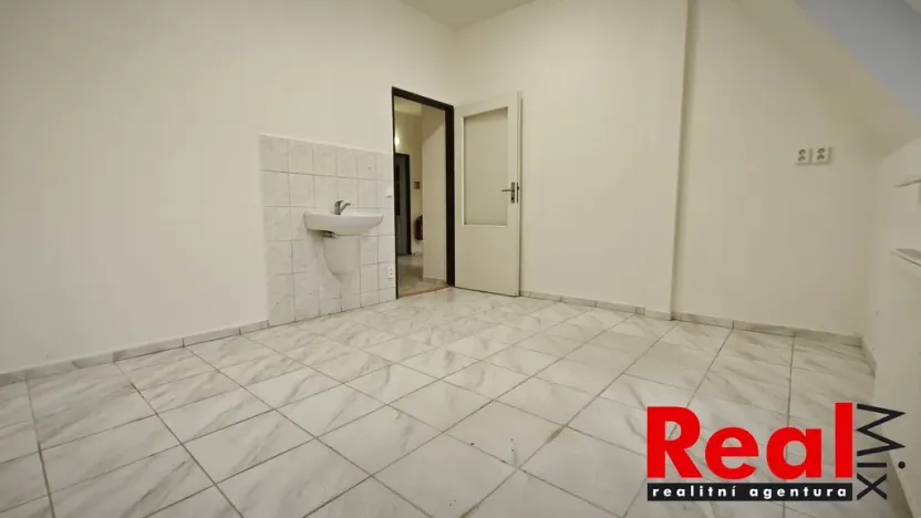 Pronájem kanceláře, Hustopeče, Mrštíkova, 15 m2