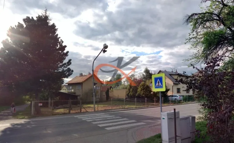 Prodej podílu 1/2 komerčního pozemku, Valašské Meziříčí, 639 m2