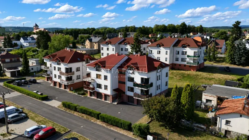 Prodej bytu 4+kk, Chodov, Bezručova, 97 m2