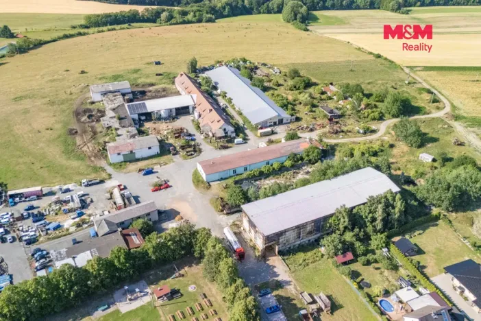 Prodej komerčního pozemku, Obora, 923 m2