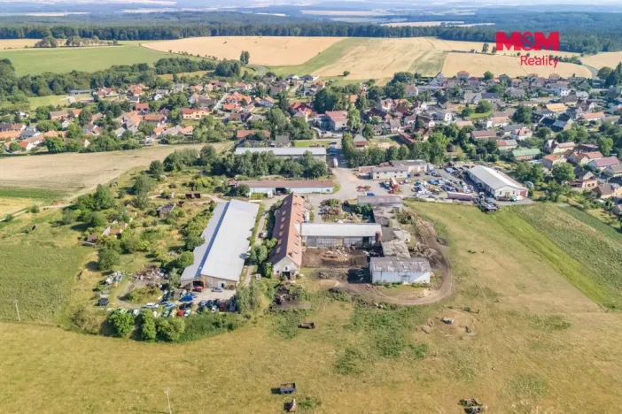 Prodej komerčního pozemku, Obora, 923 m2
