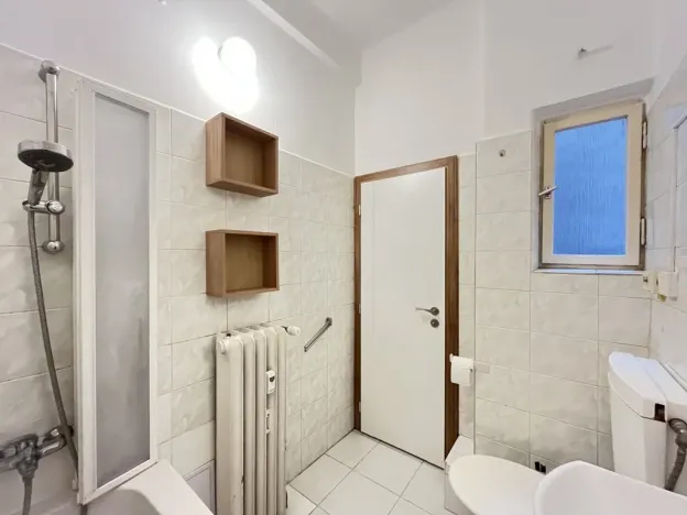 Pronájem bytu 1+kk, Praha - Holešovice, Ortenovo náměstí, 27 m2