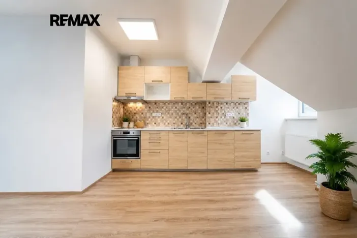 Pronájem bytu 3+kk, Kutná Hora, Jiřího z Poděbrad, 63 m2