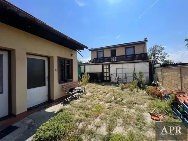 Prodej rodinného domu, Bánov, 100 m2