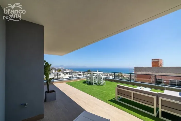 Prodej bytu 4+kk, Santa Pola, Alicante, Španělsko, 97 m2