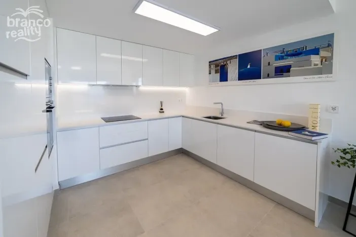 Prodej bytu 4+kk, Santa Pola, Alicante, Španělsko, 97 m2