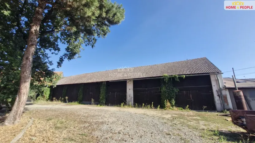 Prodej výrobních prostor, Branišovice, 8554 m2