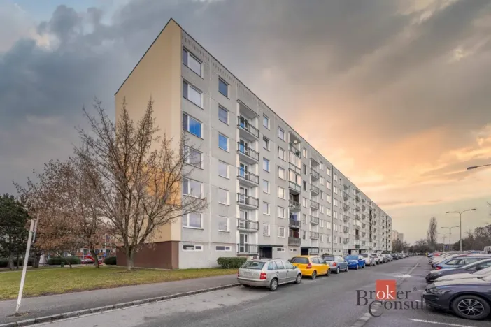 Pronájem bytu 3+kk, Hradec Králové - Nový Hradec Králové, Pod Zámečkem, 74 m2