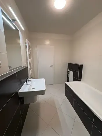 Pronájem bytu 2+kk, Praha - Hlubočepy, Ondrákové, 52 m2