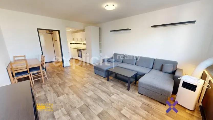 Pronájem bytu 2+kk, Zlín, Osvoboditelů, 48 m2