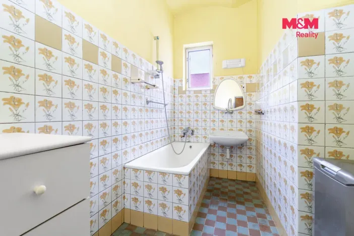 Prodej rodinného domu, Oslnovice, 180 m2