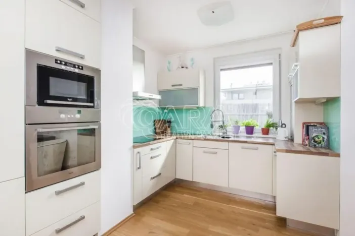 Pronájem bytu 3+kk, Praha - Čakovice, Blachutova, 88 m2