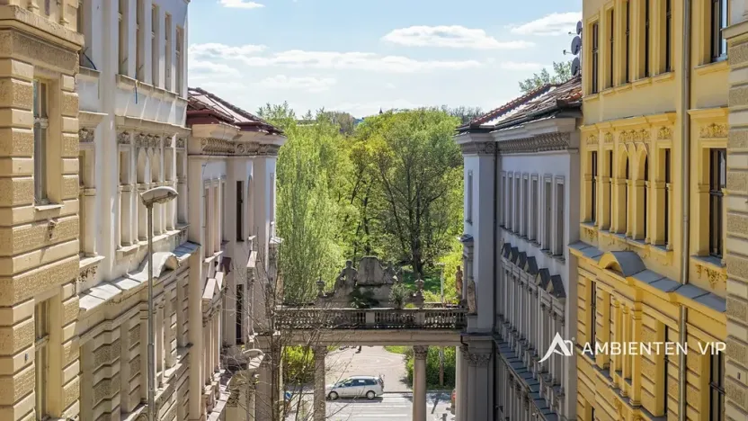 Pronájem bytu 3+1, Brno, Schodová, 143 m2