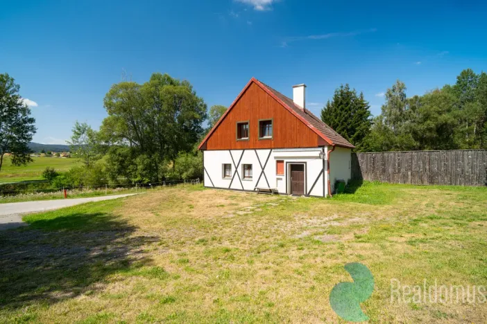 Prodej rodinného domu, Frymburk, 130 m2