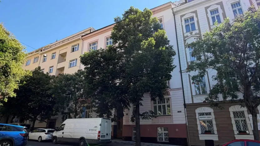 Pronájem bytu 3+1, Praha - Vinohrady, Šmilovského, 81 m2
