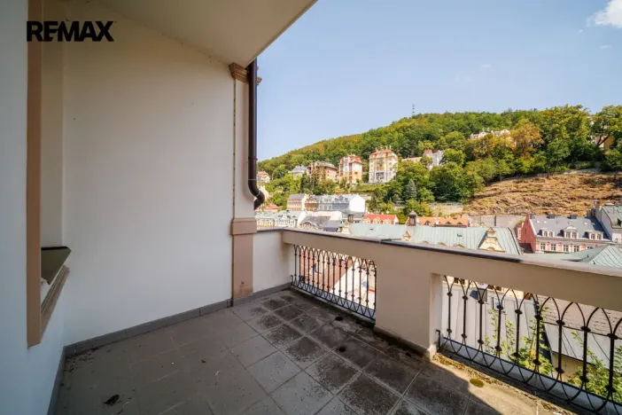 Prodej ubytování, Karlovy Vary, Zámecký vrch, 350 m2