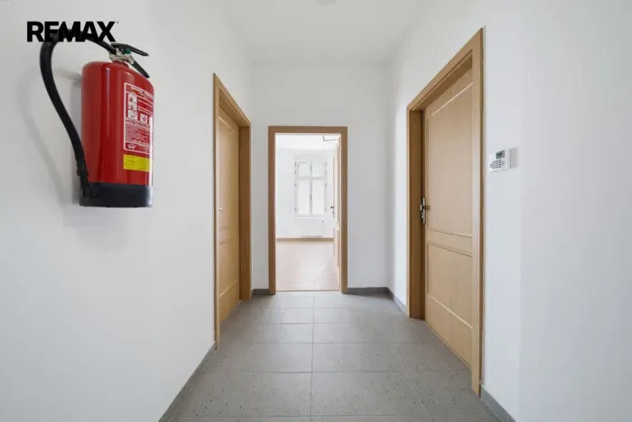 Prodej ubytování, Karlovy Vary, Zámecký vrch, 350 m2