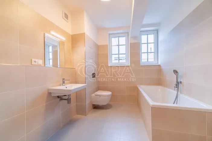 Pronájem bytu 2+kk, Dřevohryzy, 53 m2