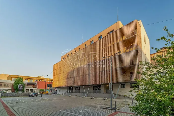 Pronájem bytu 2+kk, Dřevohryzy, 53 m2