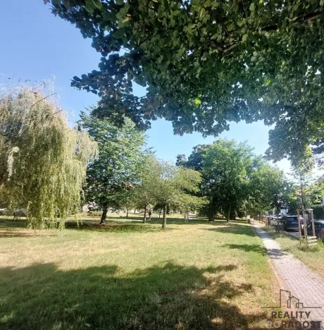 Pronájem bytu 2+kk, Praha, Zavadilova, 48 m2