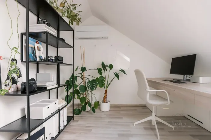 Prodej bytu 3+kk, Pardubice - Zelené Předměstí, náměstí Čs. legií, 101 m2