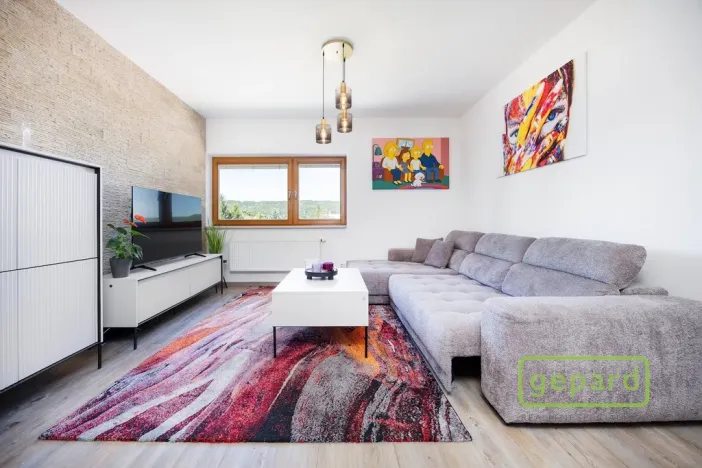 Prodej bytu 3+kk, Mníšek pod Brdy, Ke škole, 73 m2
