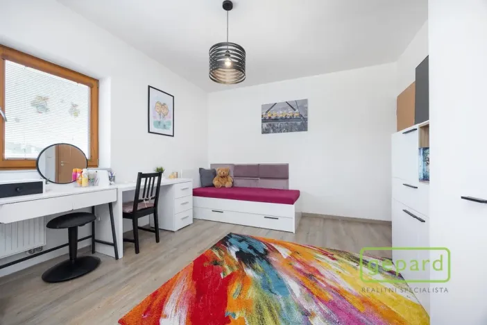 Prodej bytu 3+kk, Mníšek pod Brdy, Ke škole, 73 m2
