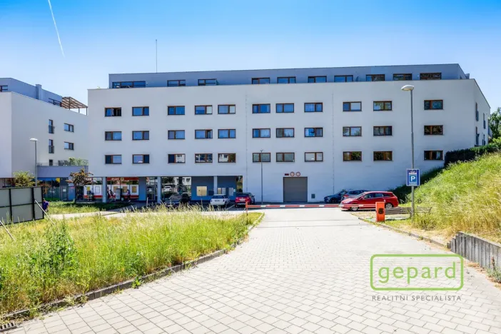 Prodej bytu 3+kk, Mníšek pod Brdy, Ke škole, 73 m2