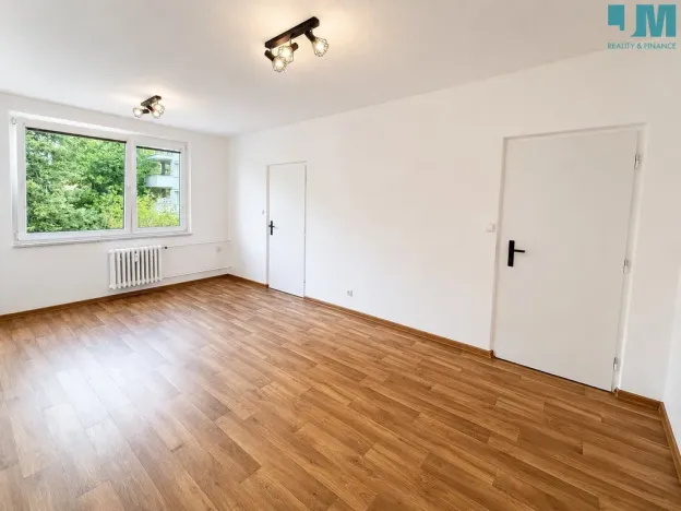 Prodej bytu 3+1, Třebíč, Obránců míru, 75 m2