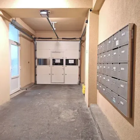 Pronájem bytu 2+kk, Praha - Holešovice, Malá Plynární, 36 m2